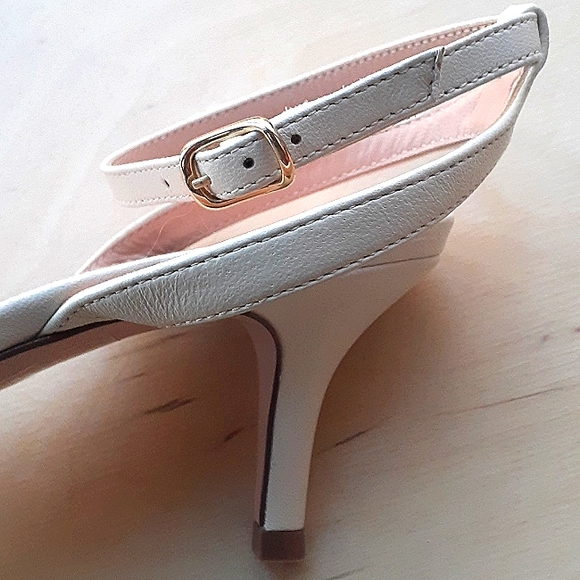 J. Crew, Size 6, Cream with Peach Sparkles - Picture 3 of 4